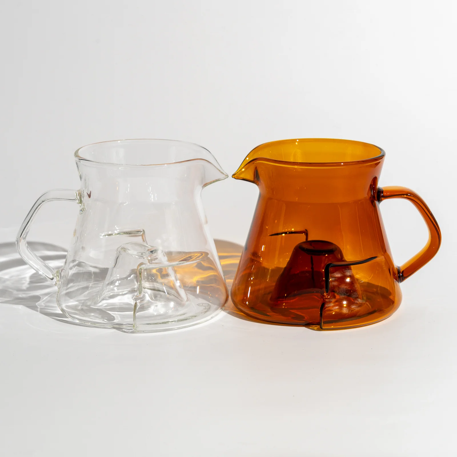ICOSA - Avensi Wave - Cyclone Carafe - SMALL - Image 6